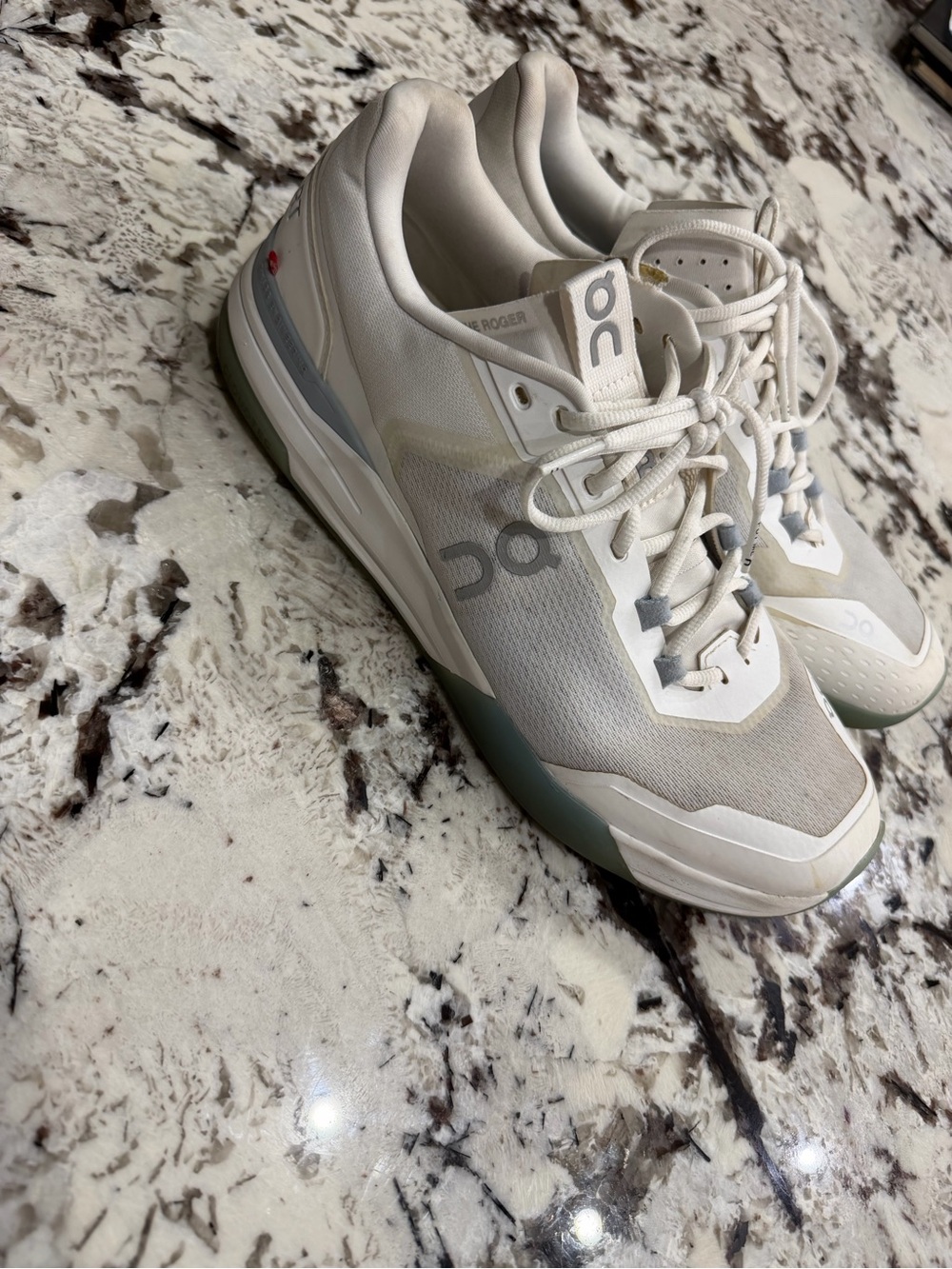 ON CLOUD On Running Men's ON Court Sneakers